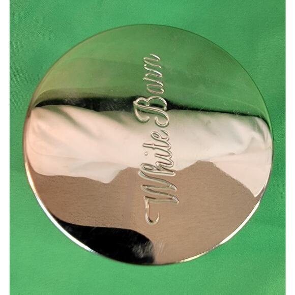 Peppermint Sugar Cookie Scented Candle White Barn / Bath & Body Works - Picture 2 of 6